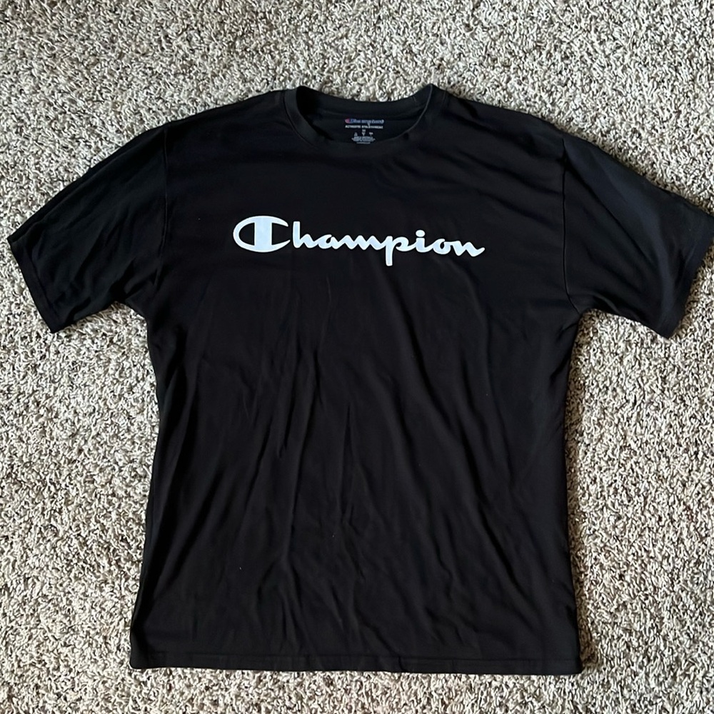 Black medium Champion tshirt